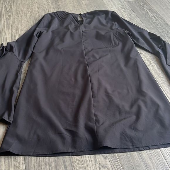 🔥LULUS🔥 | Black long puff sleeve mini dress - Picture 10 of 12